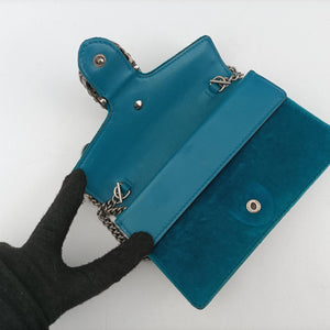 Pre-owned Gucci Dionysus Blue velour 476432 shoulderbag | stylenewstar