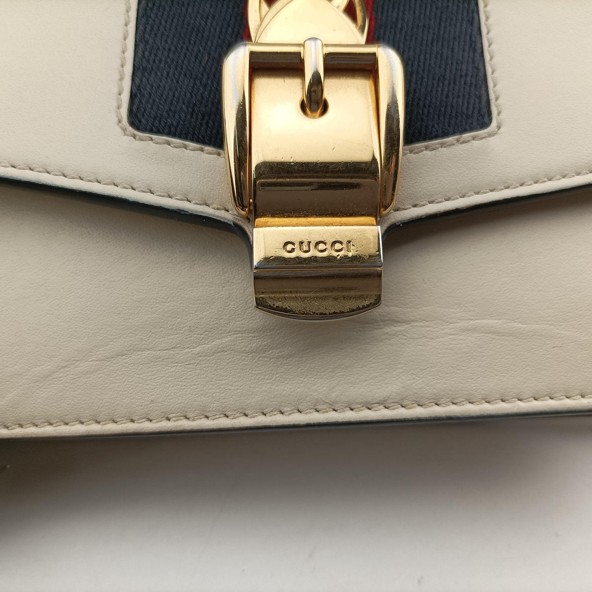 Vintage Gucci Sylvie White Leather 494646 shoulderbag | stylenewstar
