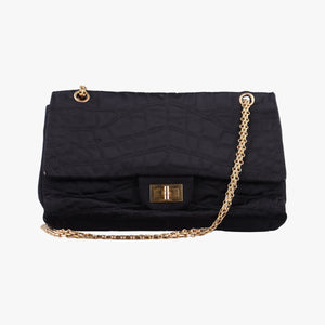 Pre-owned Chanel 2.55 Matelasse Black Silk A36414 shoulderbag | stylenewstar