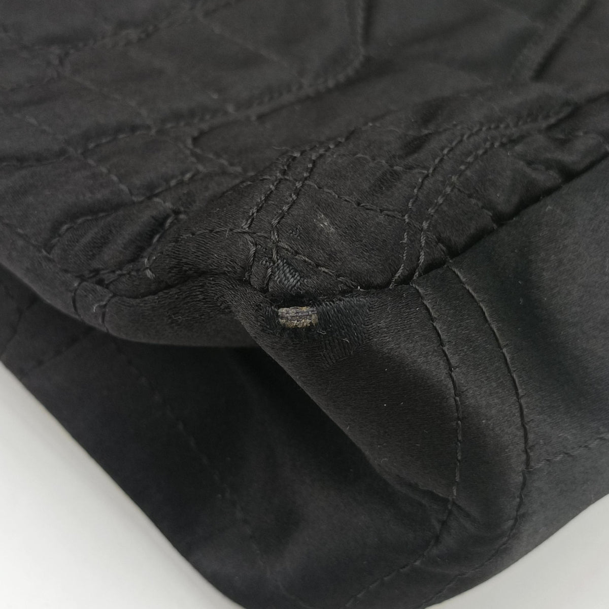 Pre-owned Chanel 2.55 Matelasse Black Silk A36414 shoulderbag | stylenewstar