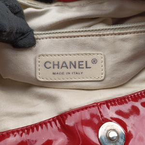 Secondhand Chanel Drawstring Tote Red Patent A47746 shoulderbag | stylenewstar