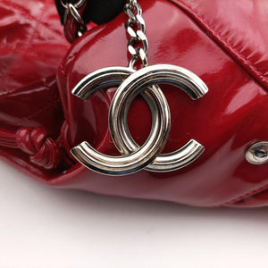Secondhand Chanel Drawstring Tote Red Patent A47746 shoulderbag | stylenewstar