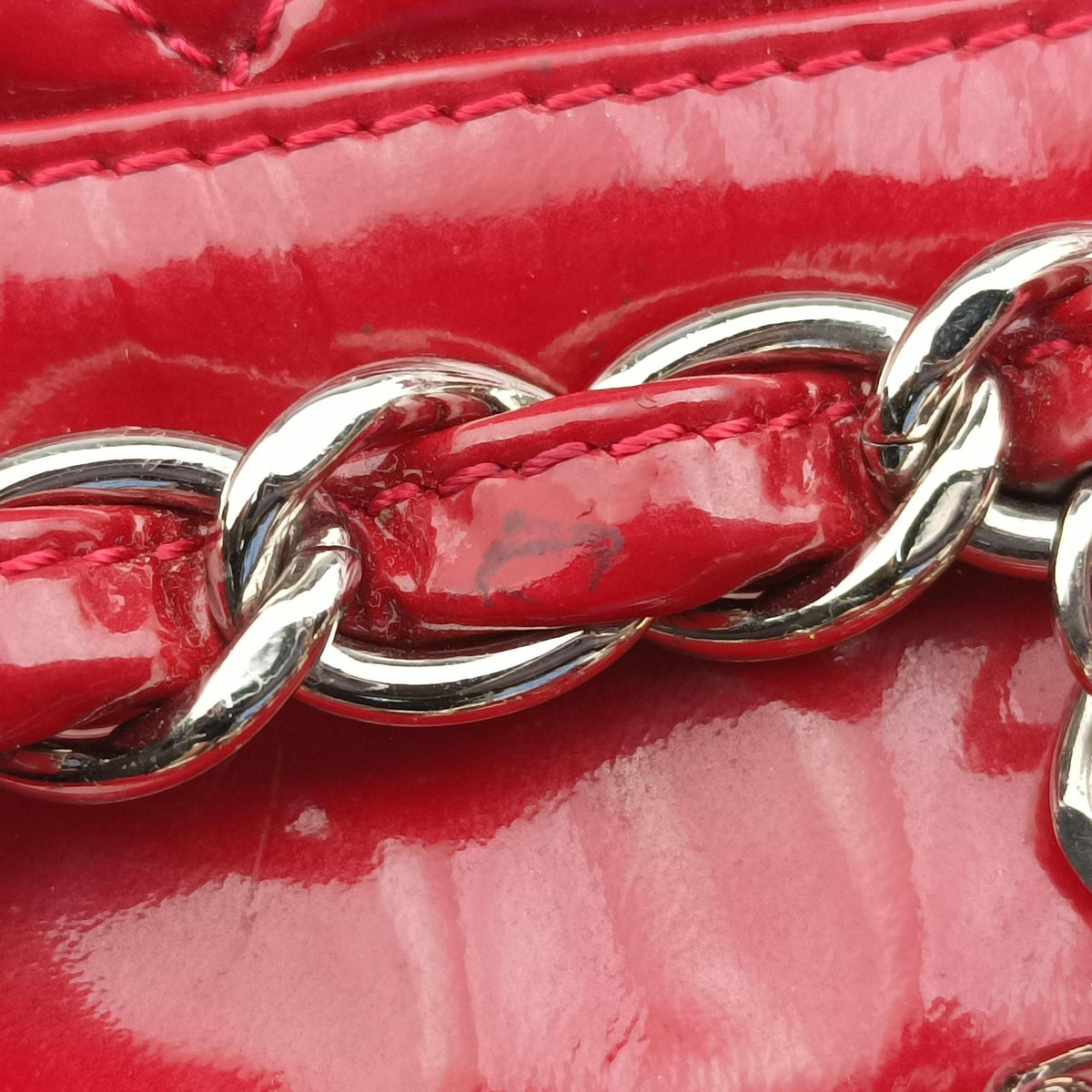 Secondhand Chanel Drawstring Tote Red Patent A47746 shoulderbag | stylenewstar