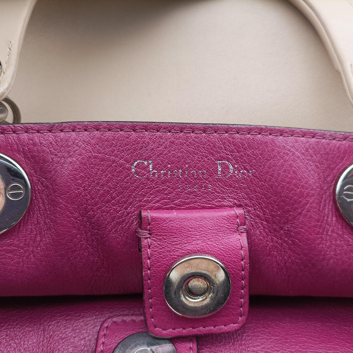 Pre-owned Christian Dior Diorissimo Beige Leather  shoulderbag | stylenewstar