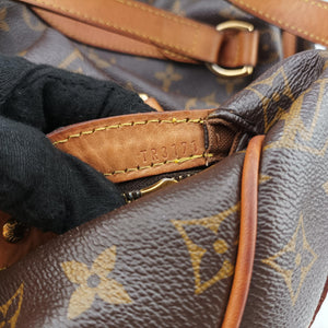 Secondhand Louis Vuitton STRESA PM brown Monogram Canvas M51186 shoulderbag | stylenewstar