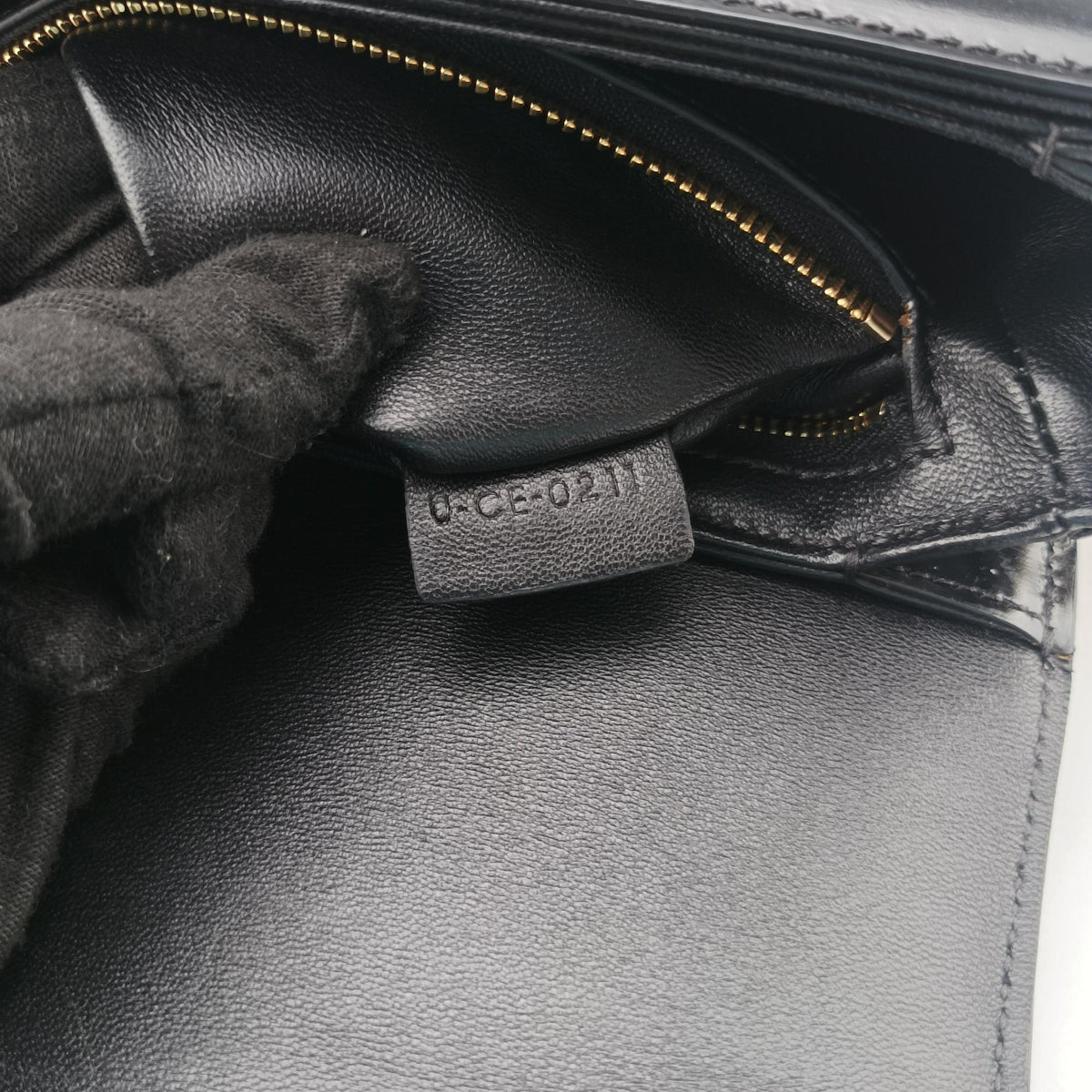Pre-owned Celine Teen Triomphe Black Leather  shoulderbag | stylenewstar