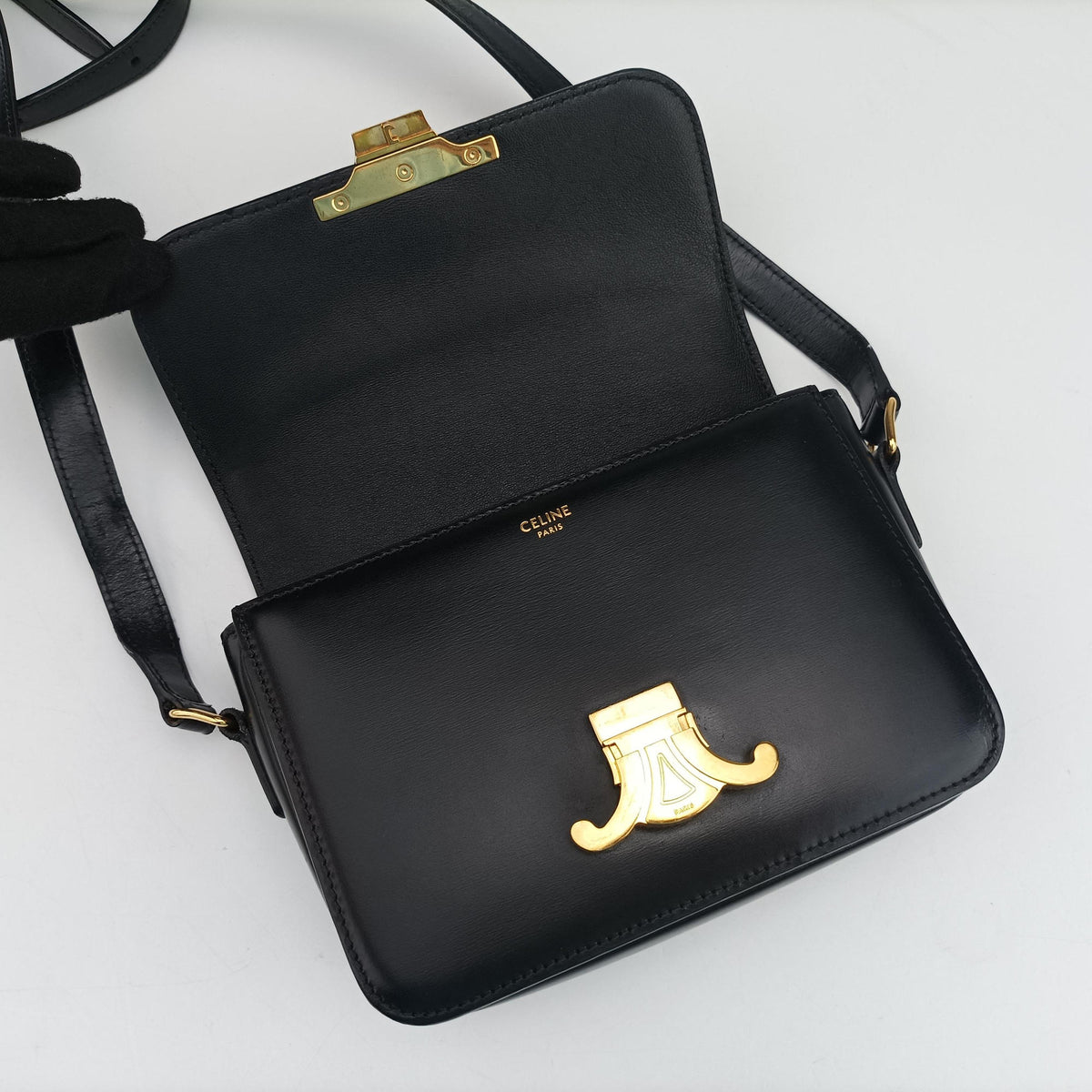 Pre-owned Celine Teen Triomphe Black Leather  shoulderbag | stylenewstar