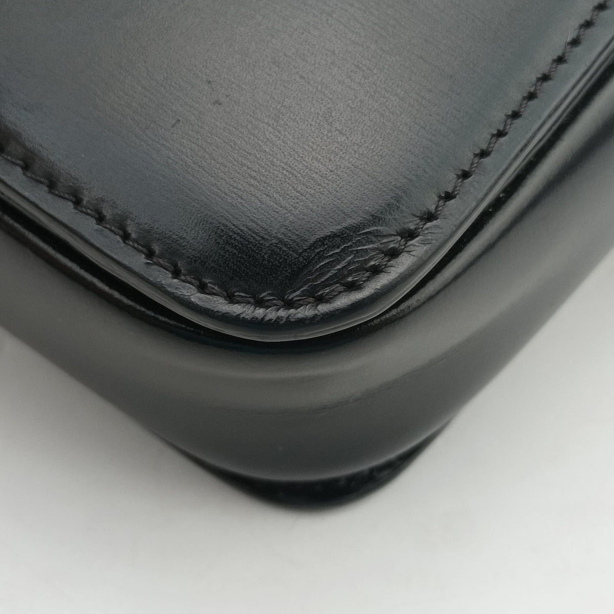 Pre-owned Celine Teen Triomphe Black Leather  shoulderbag | stylenewstar