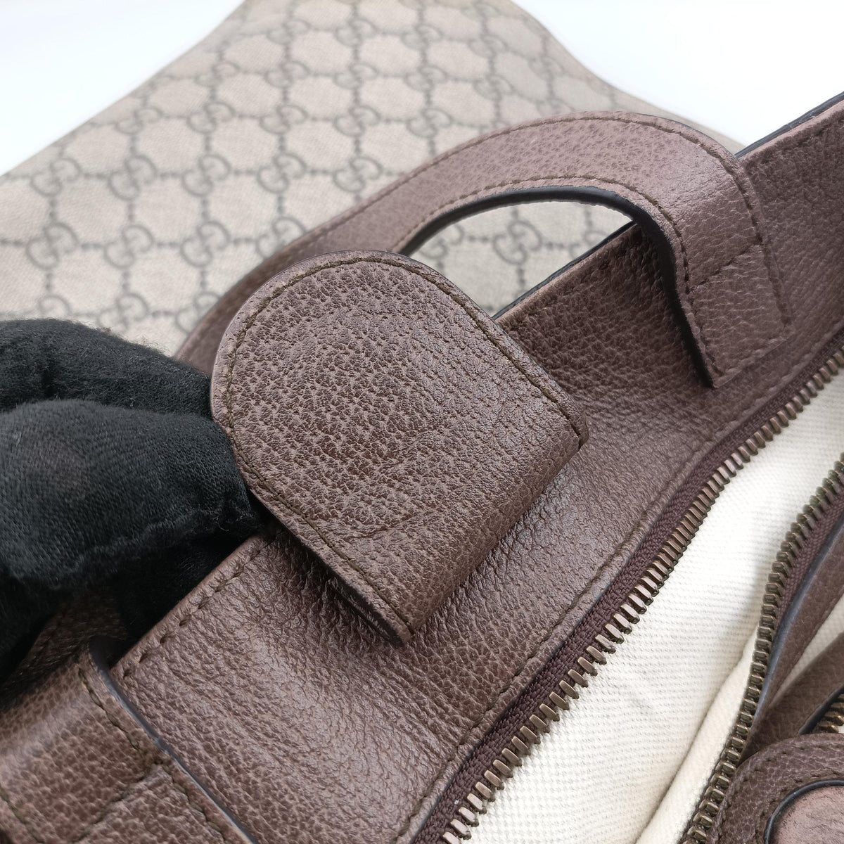 Pre-owned Gucci GG Supreme Courrier beige×Multicolour PVC coated canvas 474084 shoulderbag | stylenewstar