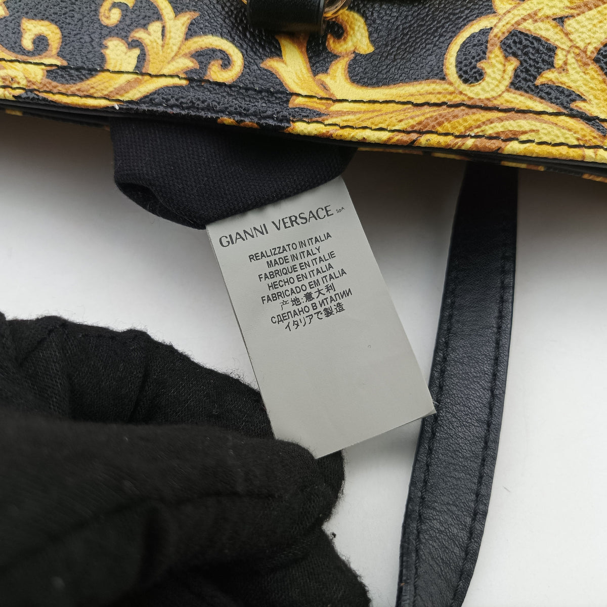 Pre-owned VERSACE Barocco Print Black×Yellow Leather  shoulderbag | stylenewstar