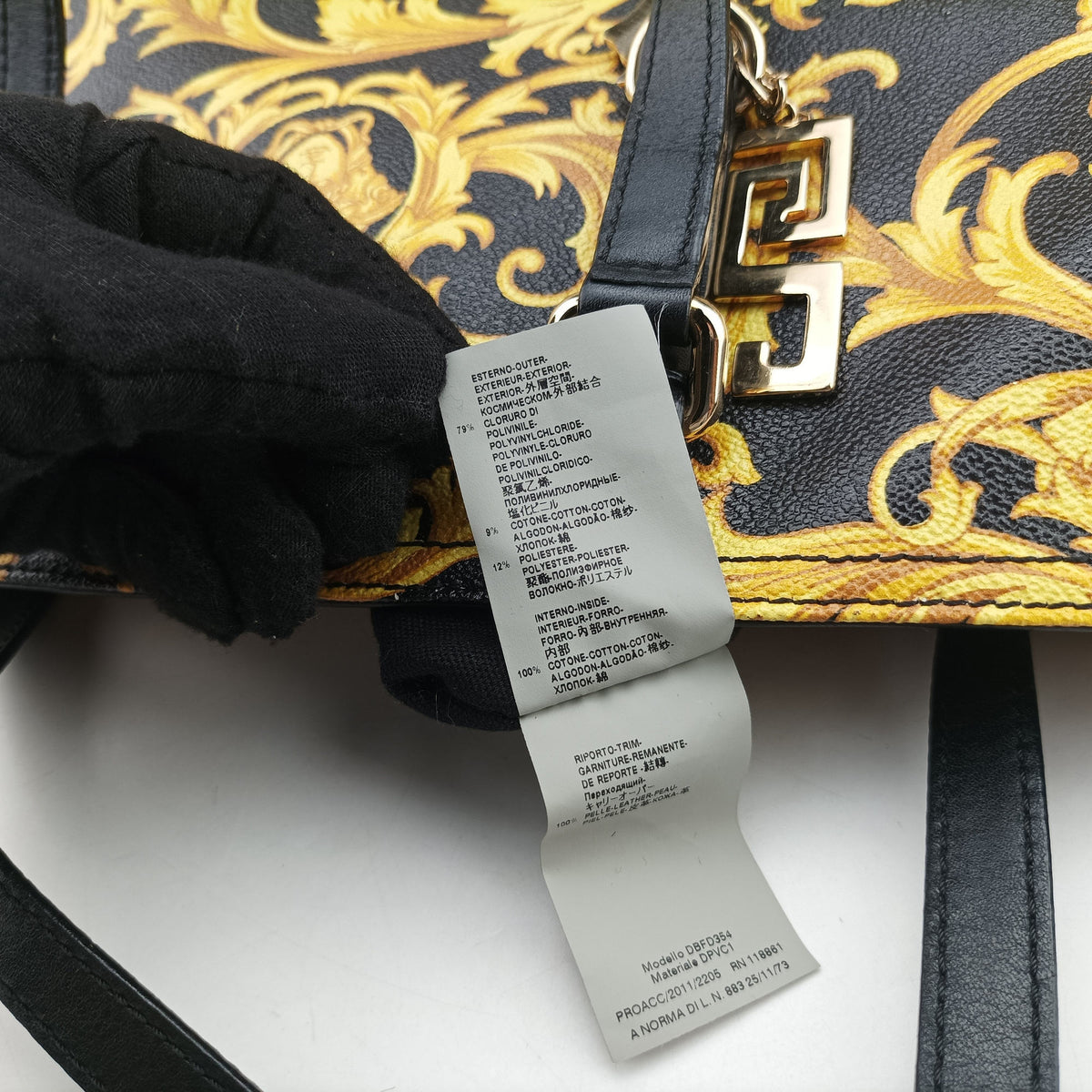 Pre-owned VERSACE Barocco Print Black×Yellow Leather  shoulderbag | stylenewstar