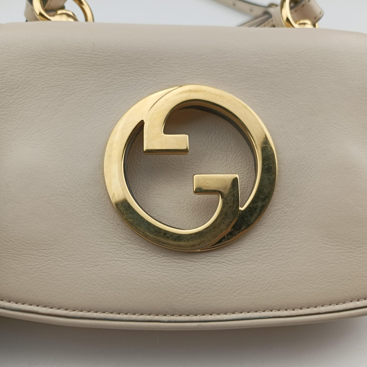 Pre-owned Gucci Blondie mini White Leather 698643 shoulderbag | stylenewstar