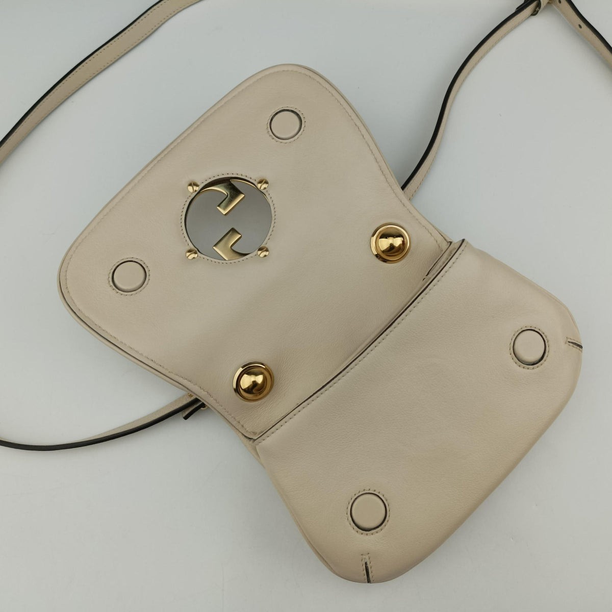Pre-owned Gucci Blondie mini White Leather 698643 shoulderbag | stylenewstar