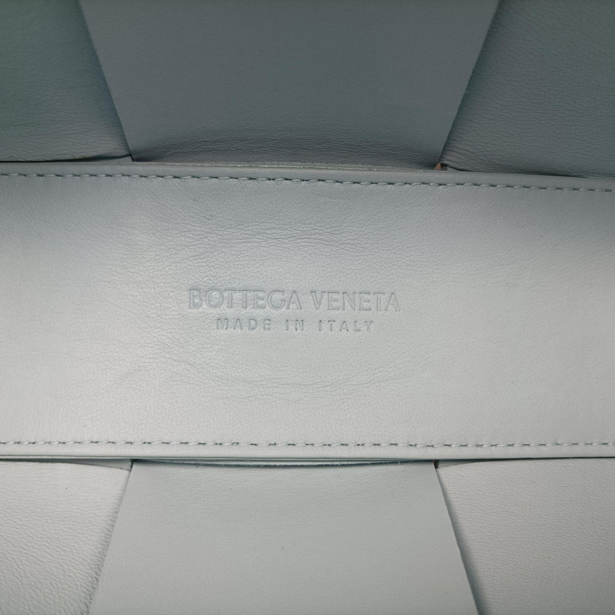 Pre-owned Bottega Veneta THE ARCO Tote Blue lambskin  shoulderbag | stylenewstar