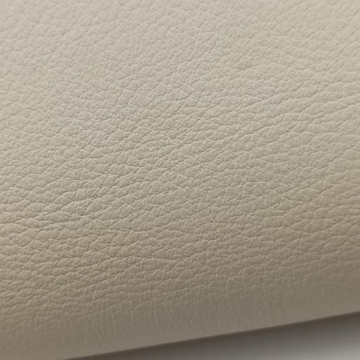 Vintage Gucci Blondie Chain White Leather 699268 shoulderbag | stylenewstar