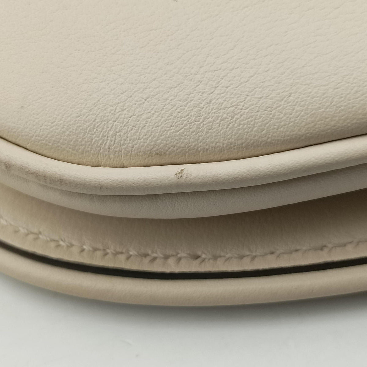 Vintage Gucci Blondie Chain White Leather 699268 shoulderbag | stylenewstar