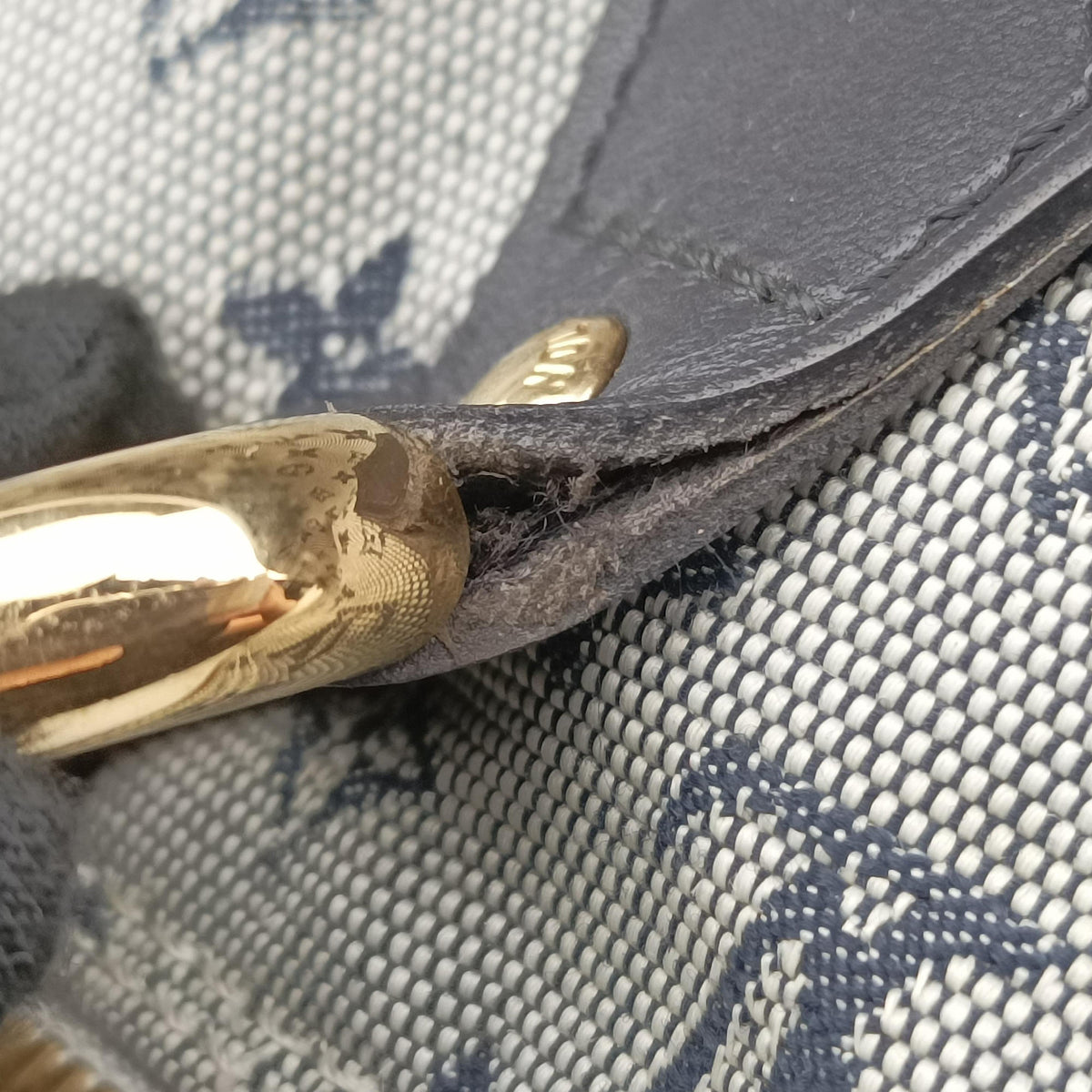 Pre-owned Louis Vuitton Monogram Mini Alma Long Navy × Gray Canvas × Leather M92303 handbag | stylenewstar