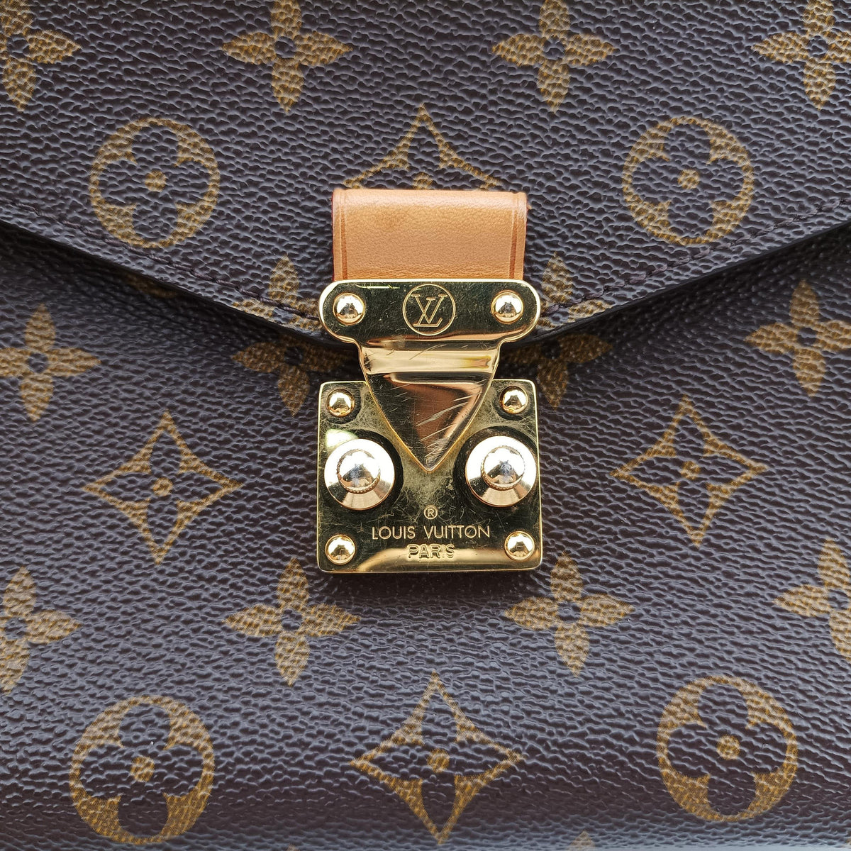Secondhand Louis Vuitton Pochette Metis MM Brown Monogram Canvas M44875 shoulderbag | stylenewstar