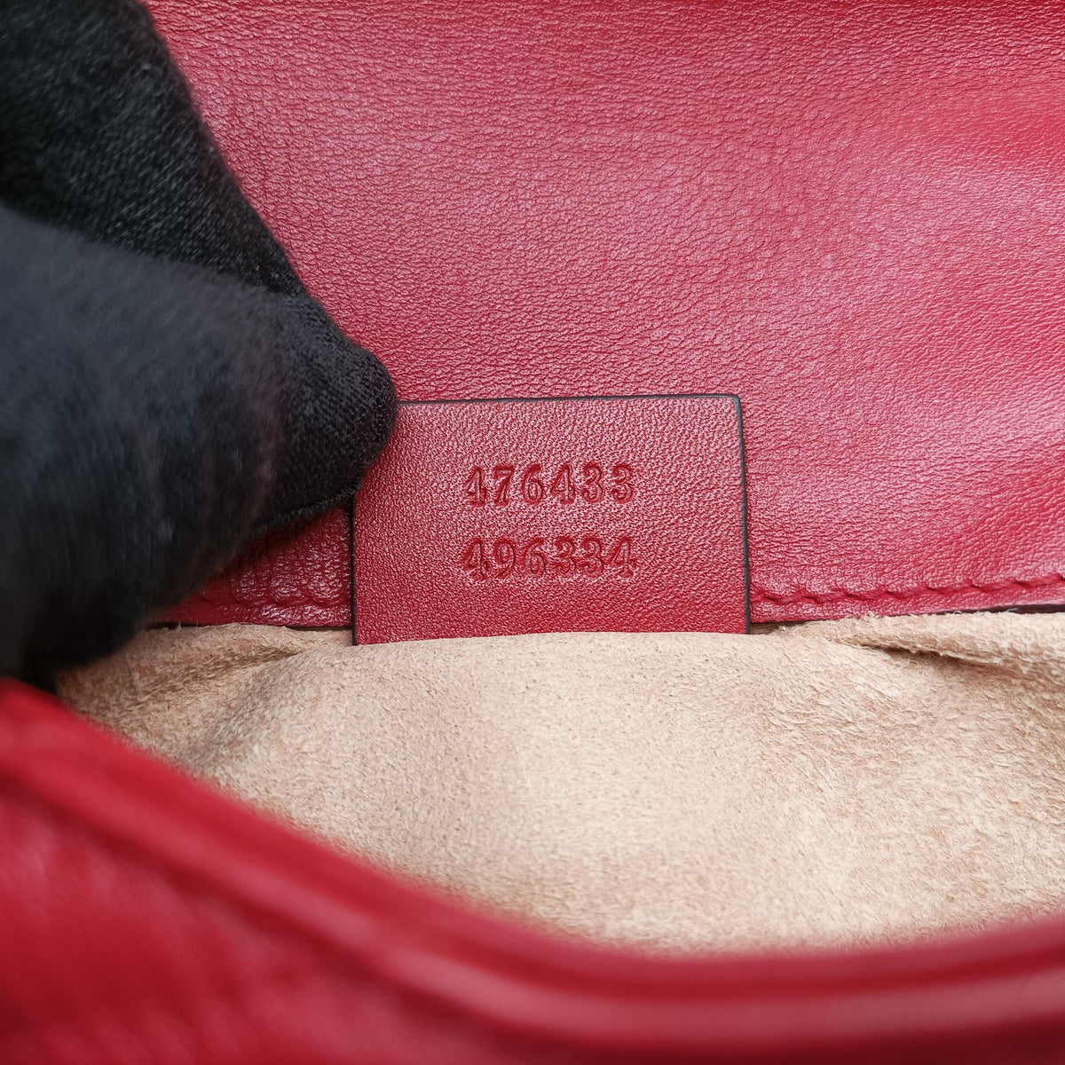 Pre-owned Gucci GG Marmont Red Leather 476433 shoulderbag | stylenewstar
