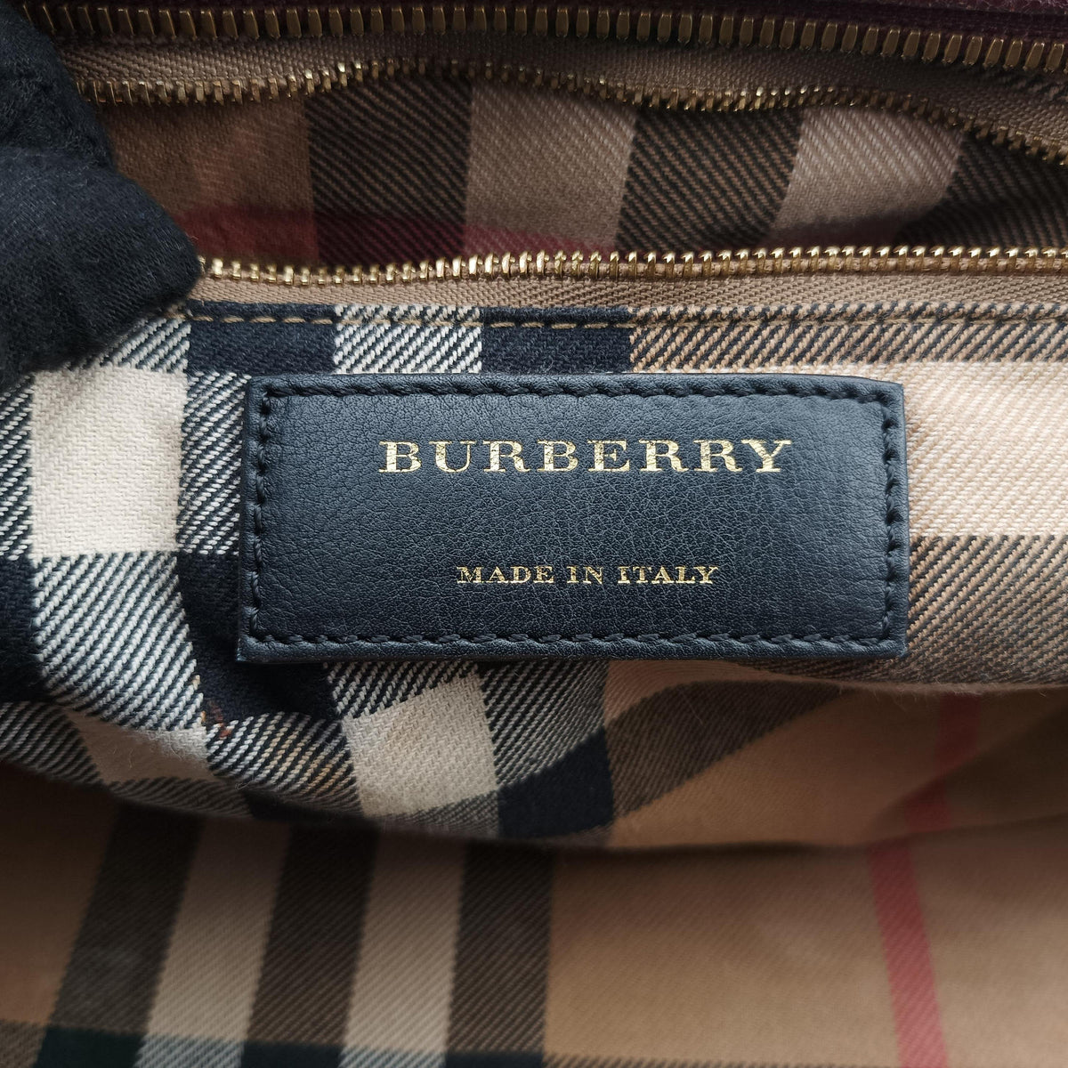 Pre-owned Burberry Alchester Burgundy Leather  handbag | stylenewstar