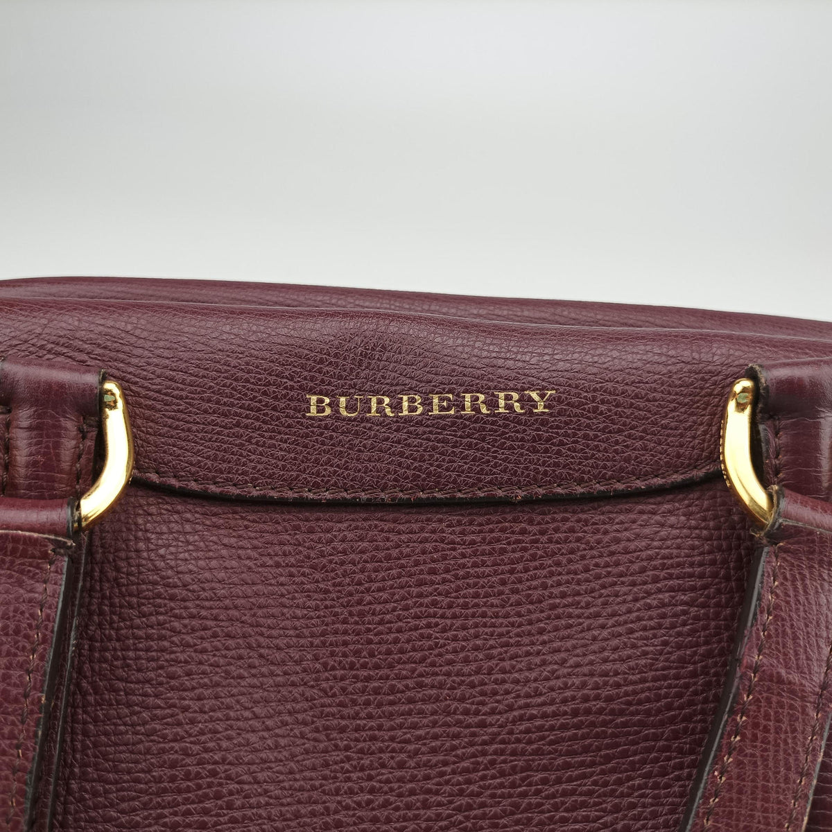 Pre-owned Burberry Alchester Burgundy Leather  handbag | stylenewstar