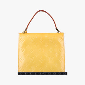 Pre-owned Louis Vuitton Spring Street Lime yellow Vernis M91068 handbag | stylenewstar