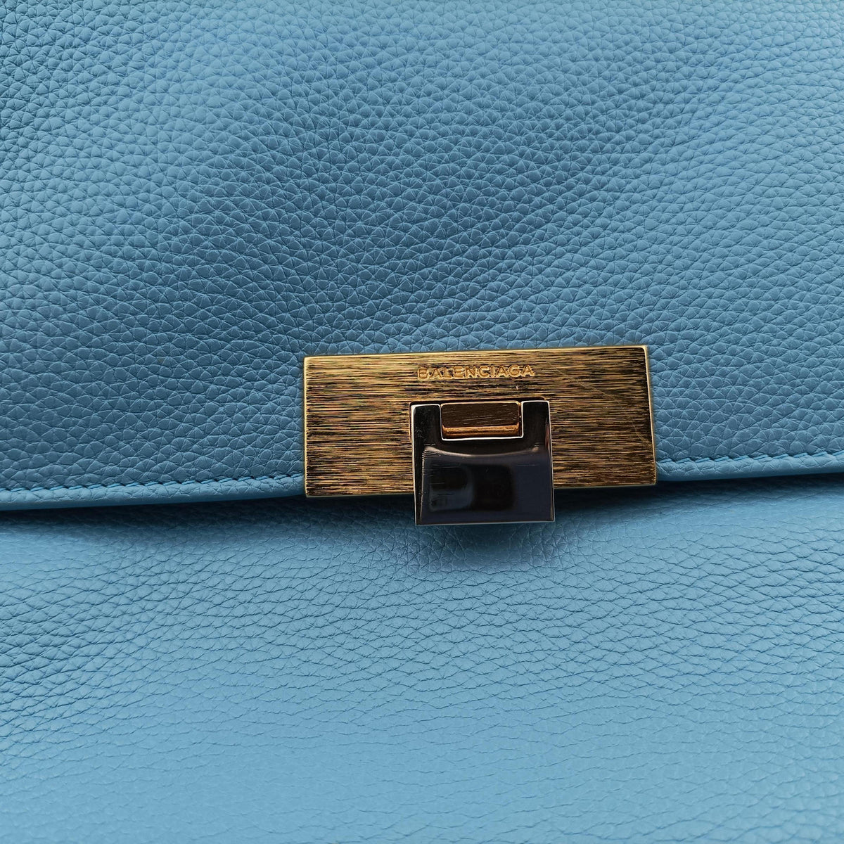 Pre-owned Balenciaga Le Dix Blue leather  shoulderbag | stylenewstar