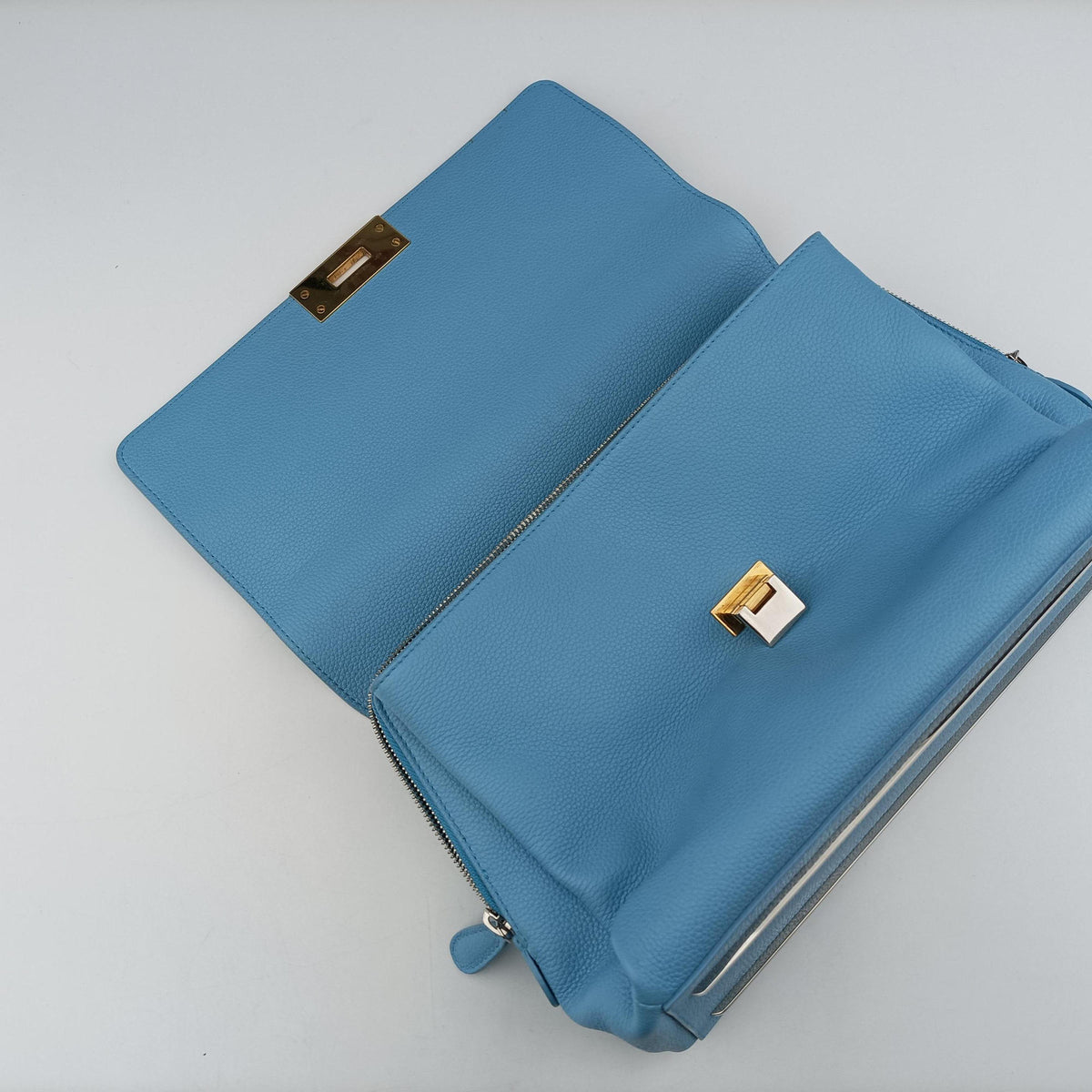 Pre-owned Balenciaga Le Dix Blue leather  shoulderbag | stylenewstar