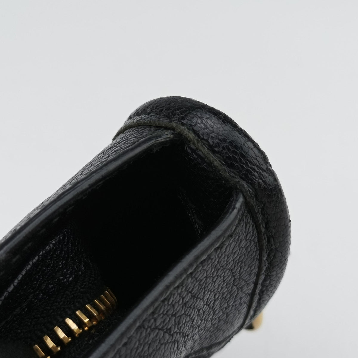 Pre-owned Balenciaga Classic City Black lambskin  shoulderbag | stylenewstar