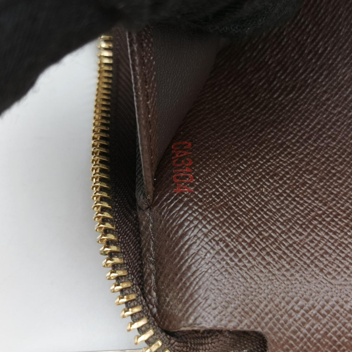 Pre-owned Louis Vuitton Zippy EBENE Damier Canvas N41661 long-wallet | stylenewstar