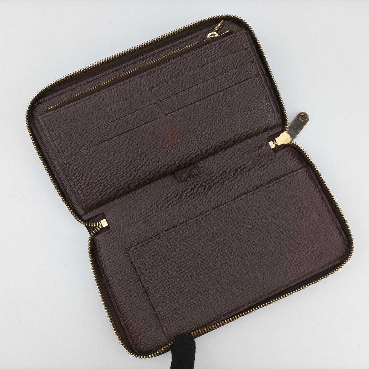 Pre-owned Louis Vuitton Zippy EBENE Damier Canvas N41661 long-wallet | stylenewstar
