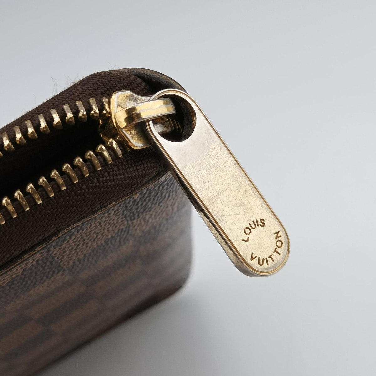 Pre-owned Louis Vuitton Zippy EBENE Damier Canvas N41661 long-wallet | stylenewstar