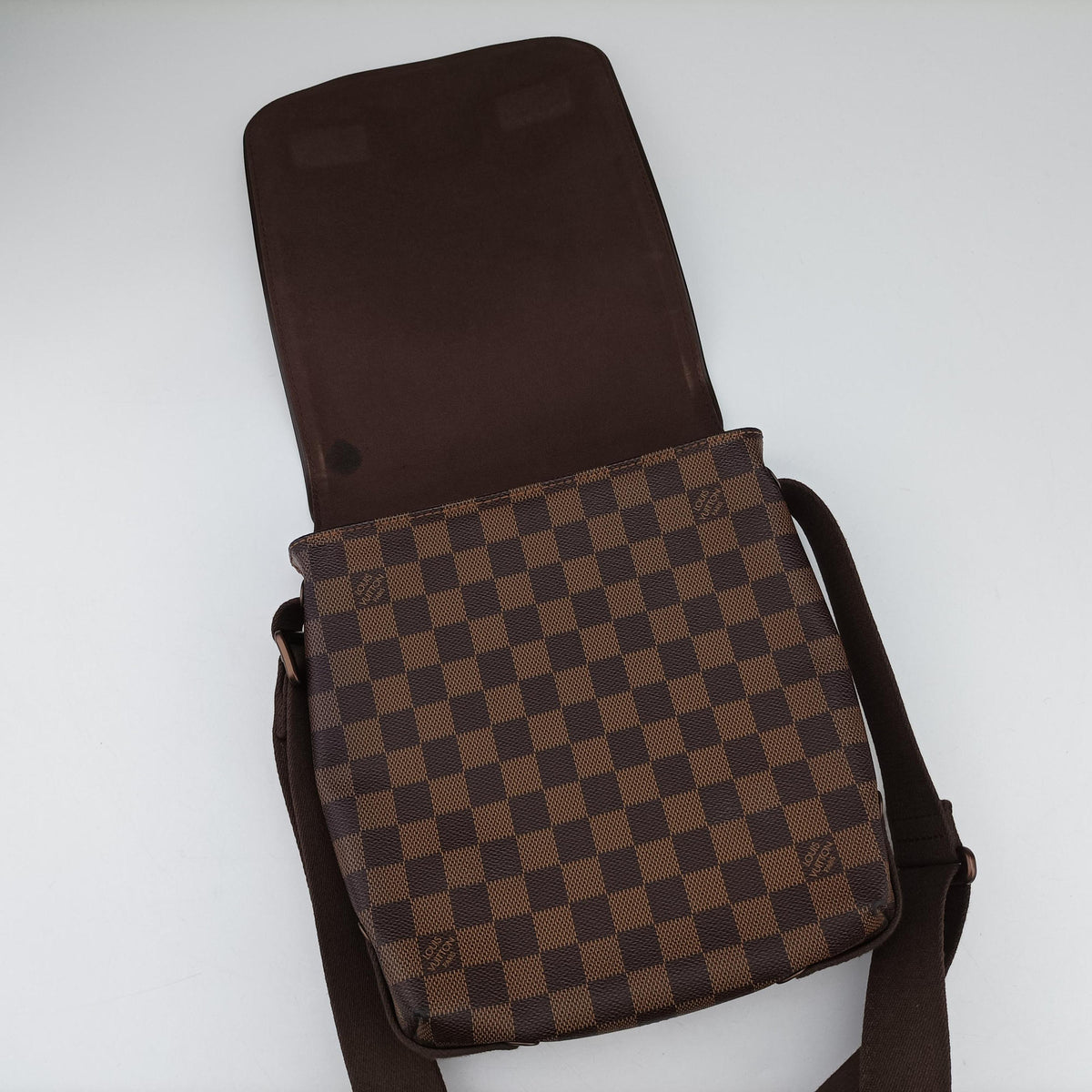 Secondhand Louis Vuitton BROOKLYN PM EBENE Damier Canvas N51210 shoulderbag | stylenewstar