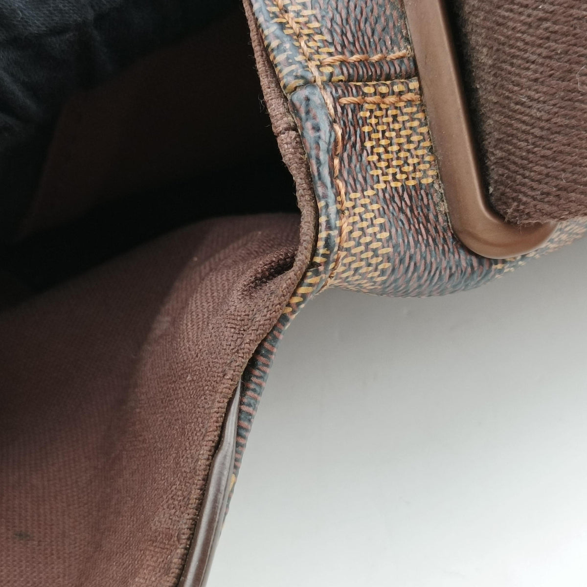 Secondhand Louis Vuitton BROOKLYN PM EBENE Damier Canvas N51210 shoulderbag | stylenewstar