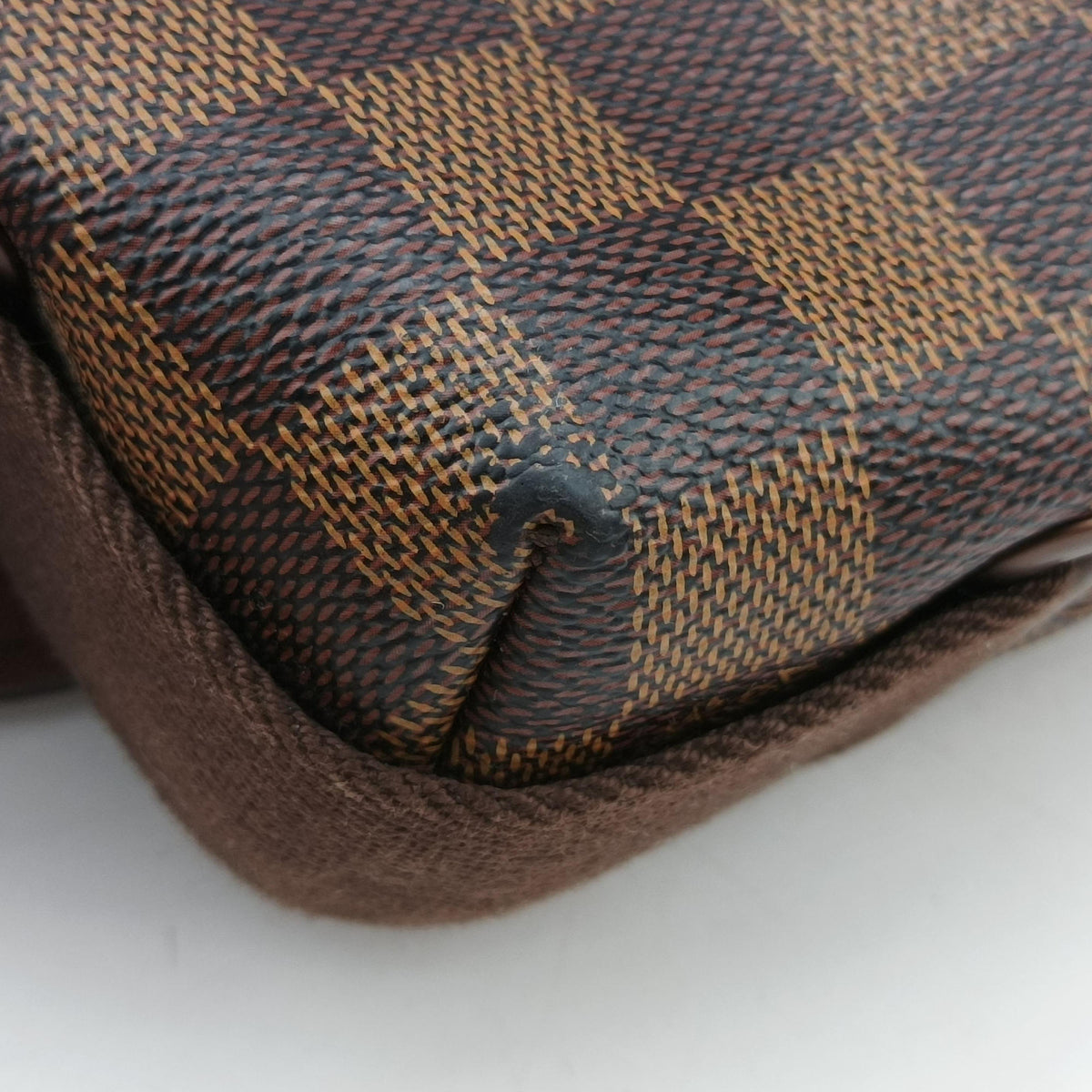 Secondhand Louis Vuitton BROOKLYN PM EBENE Damier Canvas N51210 shoulderbag | stylenewstar