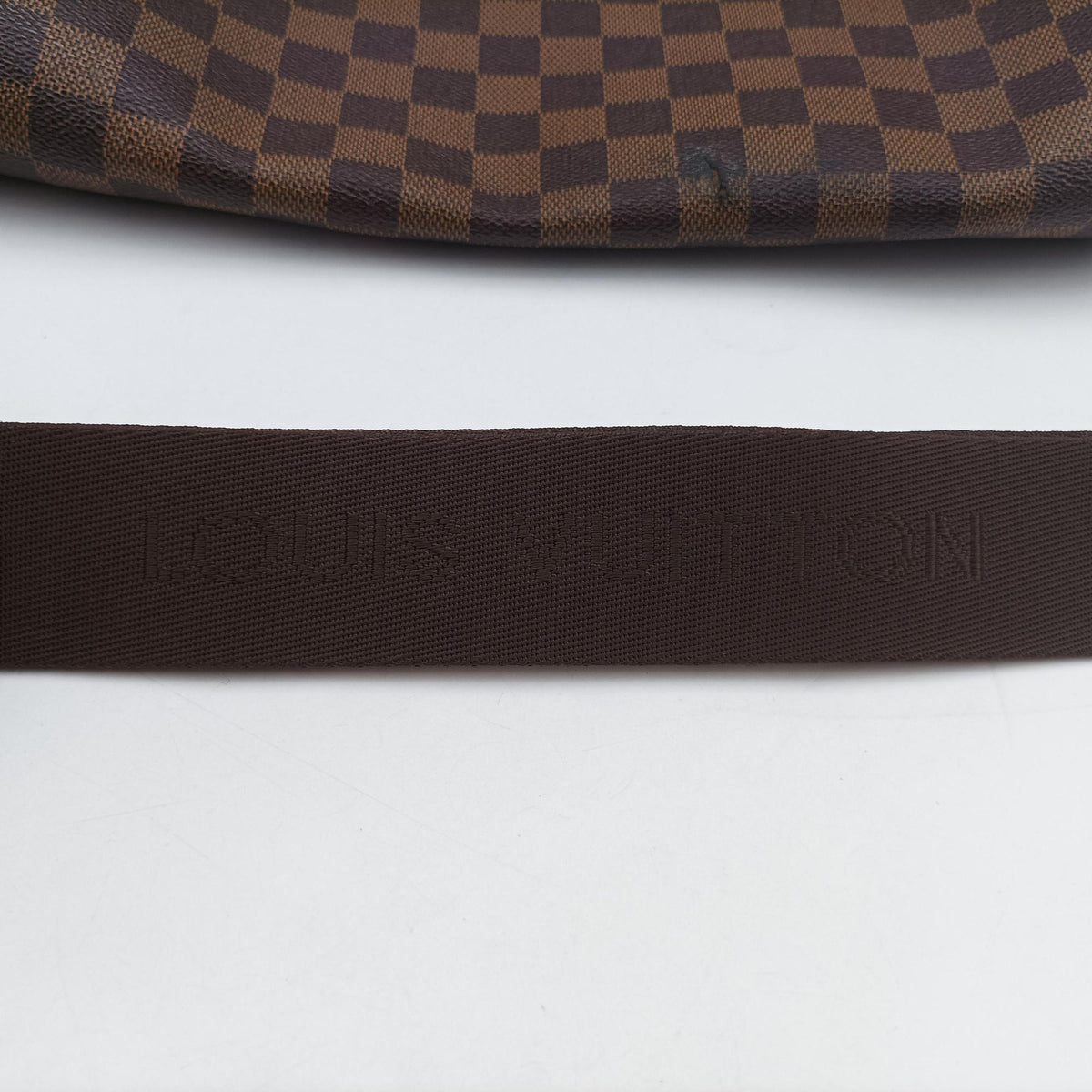 Pre-owned Louis Vuitton Bastille Messenger EBENE Damier Canvas N45258 crossbodybag | stylenewstar