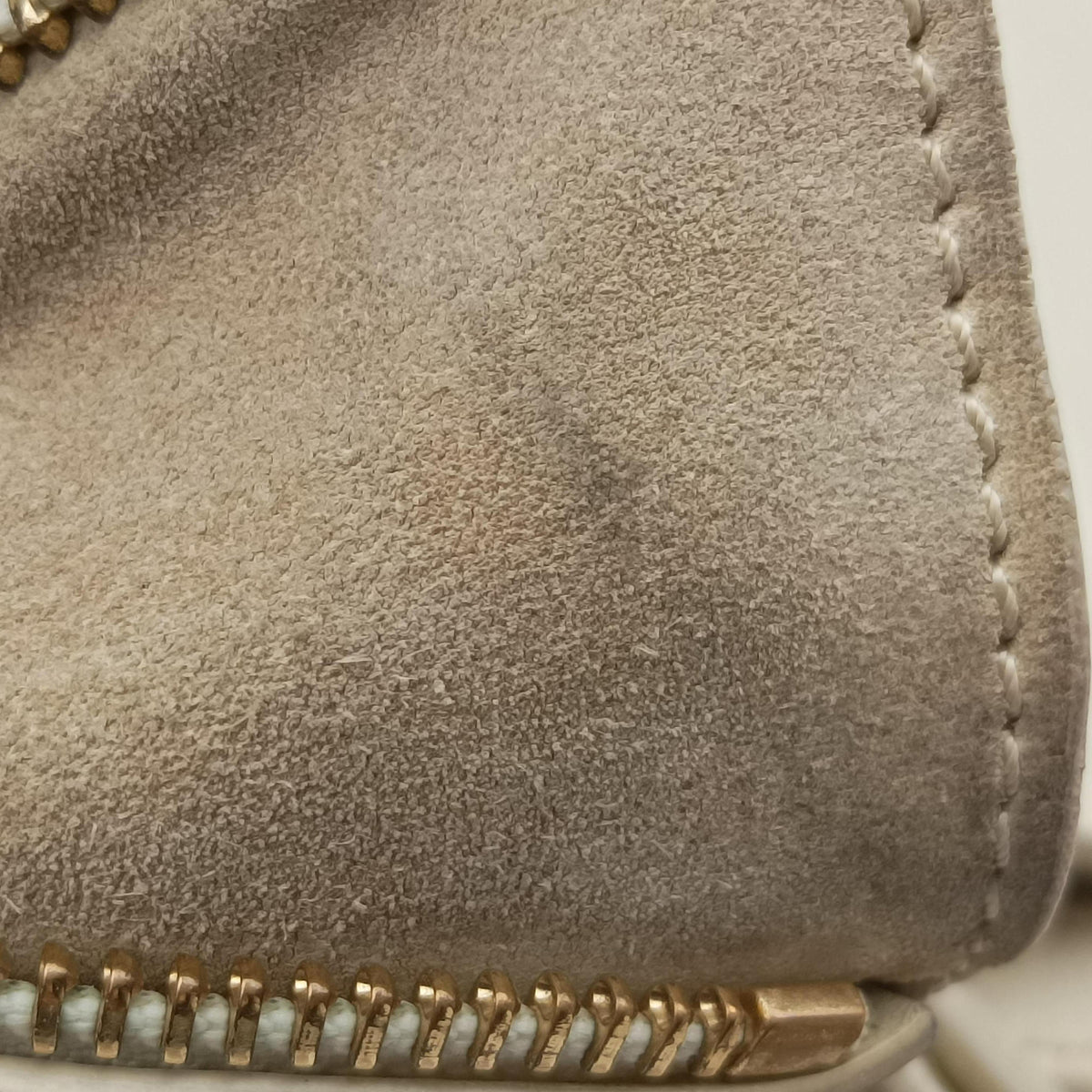 Pre-owned Chloe FAYE mini White leather  shoulderbag | stylenewstar