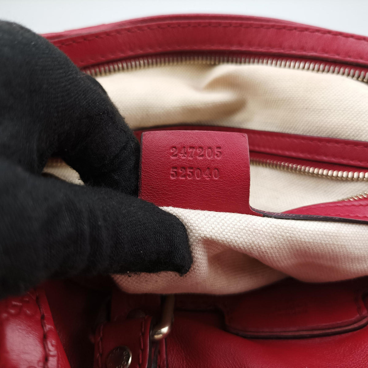 Pre-owned Gucci Sherry Line Red Leather 247205 shoulderbag | stylenewstar