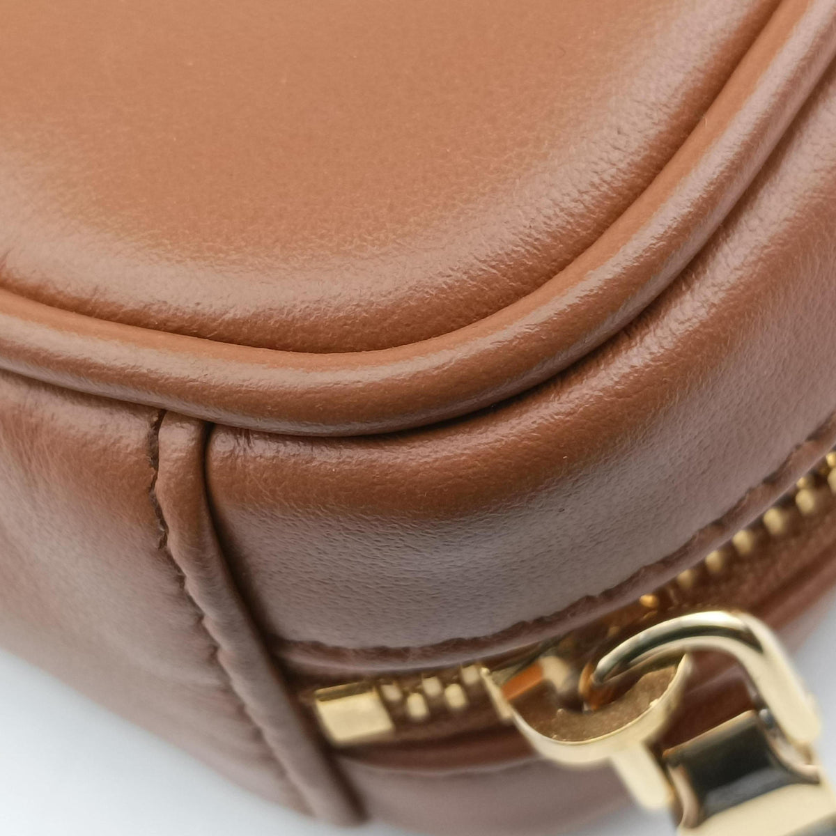 Pre-owned Miu Miu Beau Micro Brown Leather  handbag | stylenewstar
