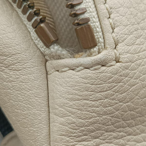 Pre-owned Gucci Print White Leather 527792 bum bag/waist bag | stylenewstar