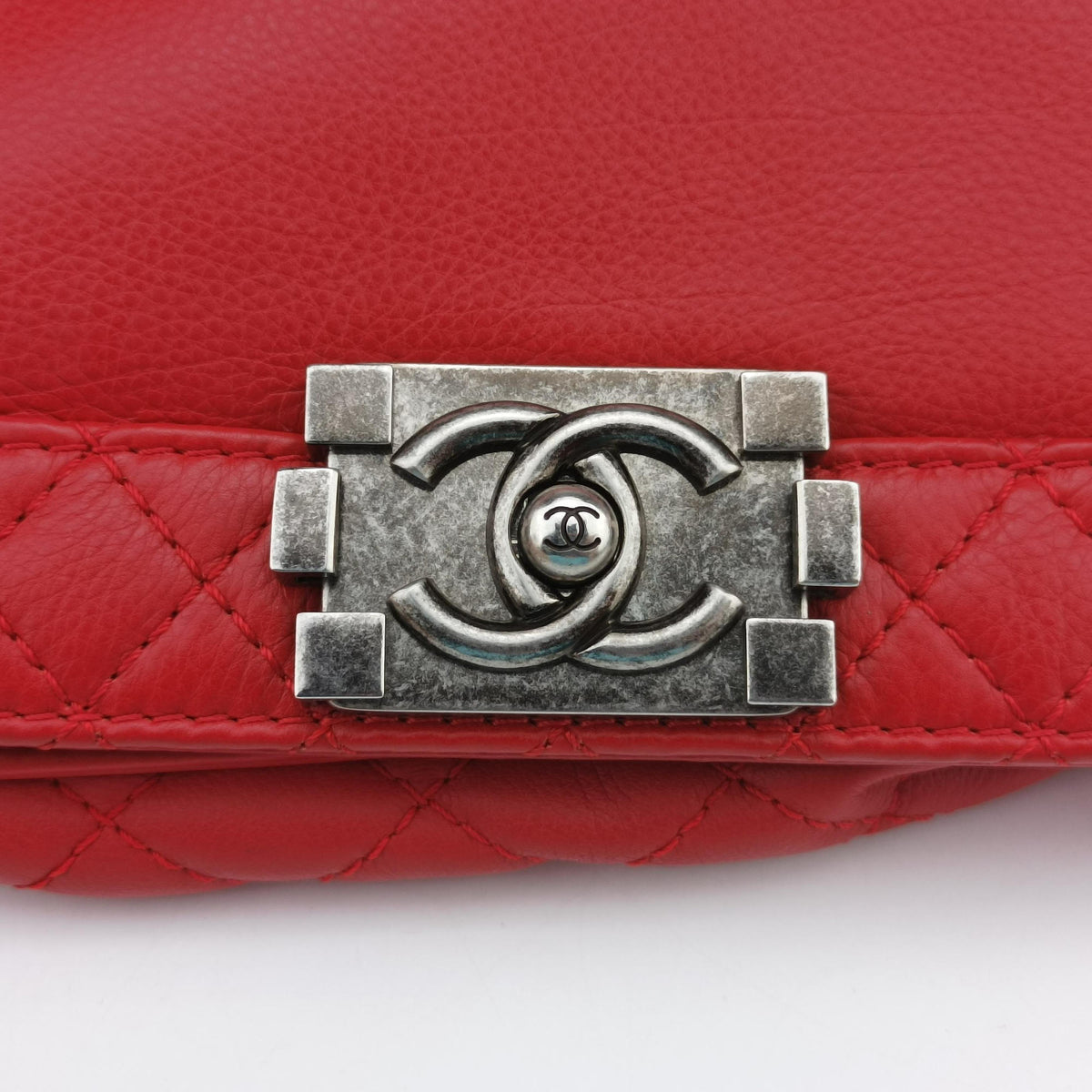 Pre-owned Chanel BOY CHANEL Red Leather A67948 shoulderbag | stylenewstar