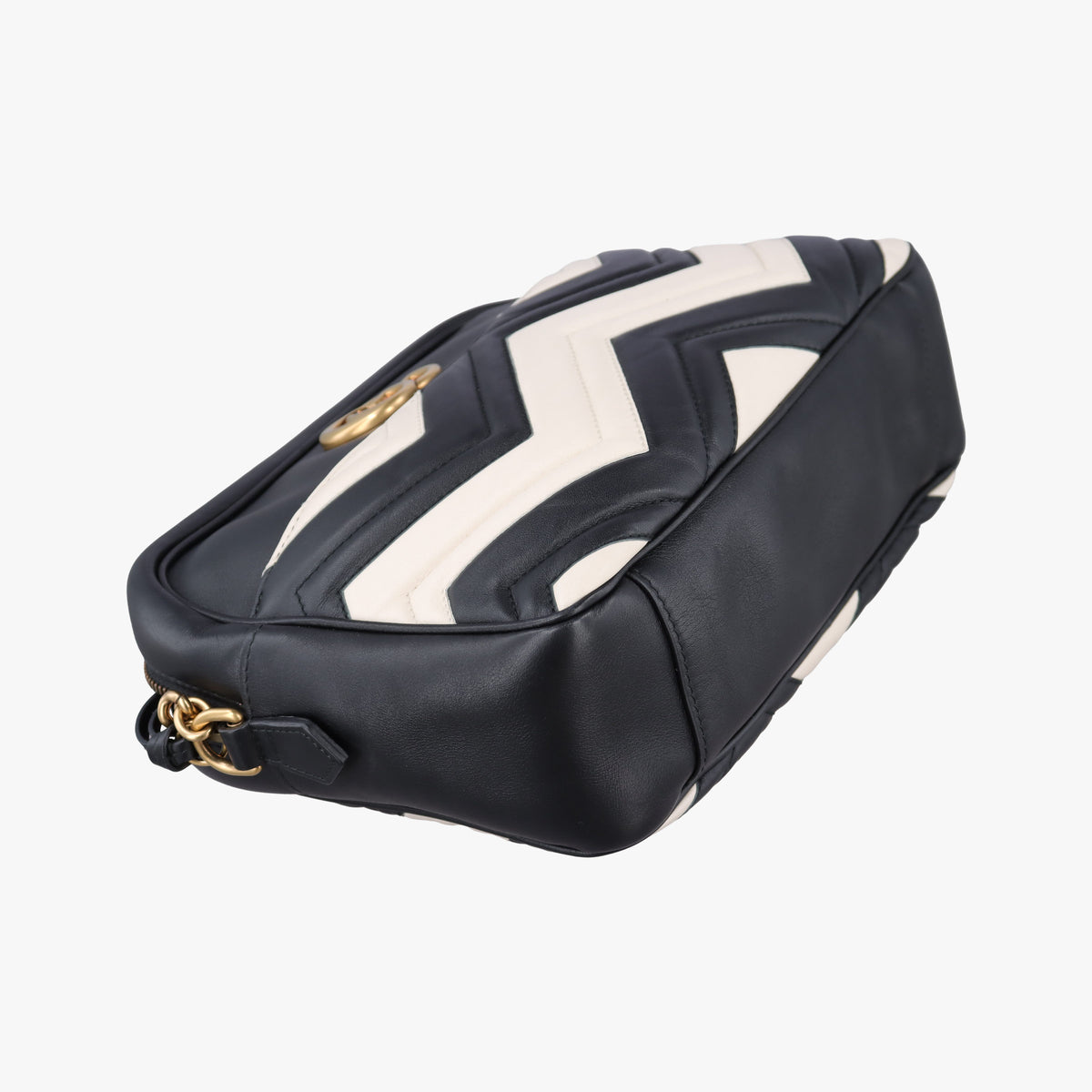 Pre-owned Gucci GG Marmont Black×white Leather 443499 shoulderbag | stylenewstar