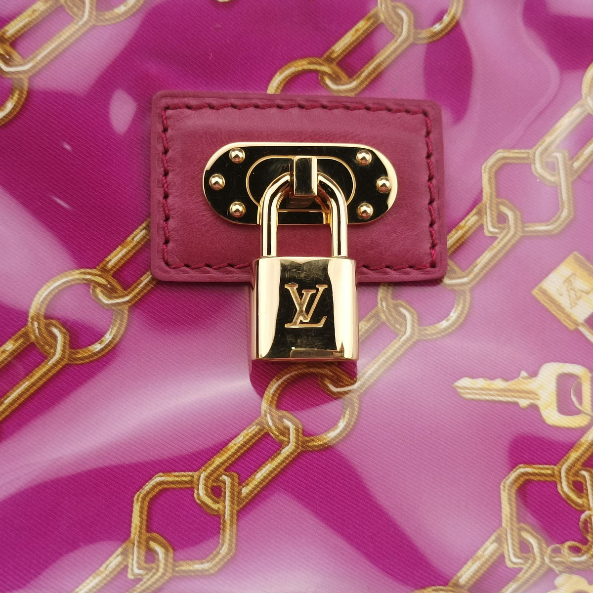 Pre-owned Louis Vuitton Charm Pochette Accessoires pink×multicolor leather×vinyl M95160 shoulderbag | stylenewstar