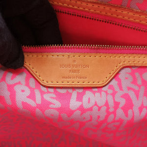 Secondhand Louis Vuitton Neverfull GM Pink × Brown Monogram Graffiti M93701 handbag | stylenewstar