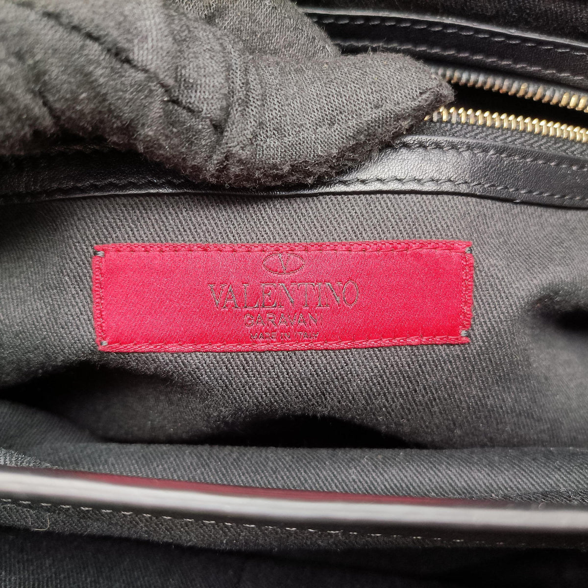 Pre-owned Valentino Rockstud Black Leather  shoulderbag | stylenewstar
