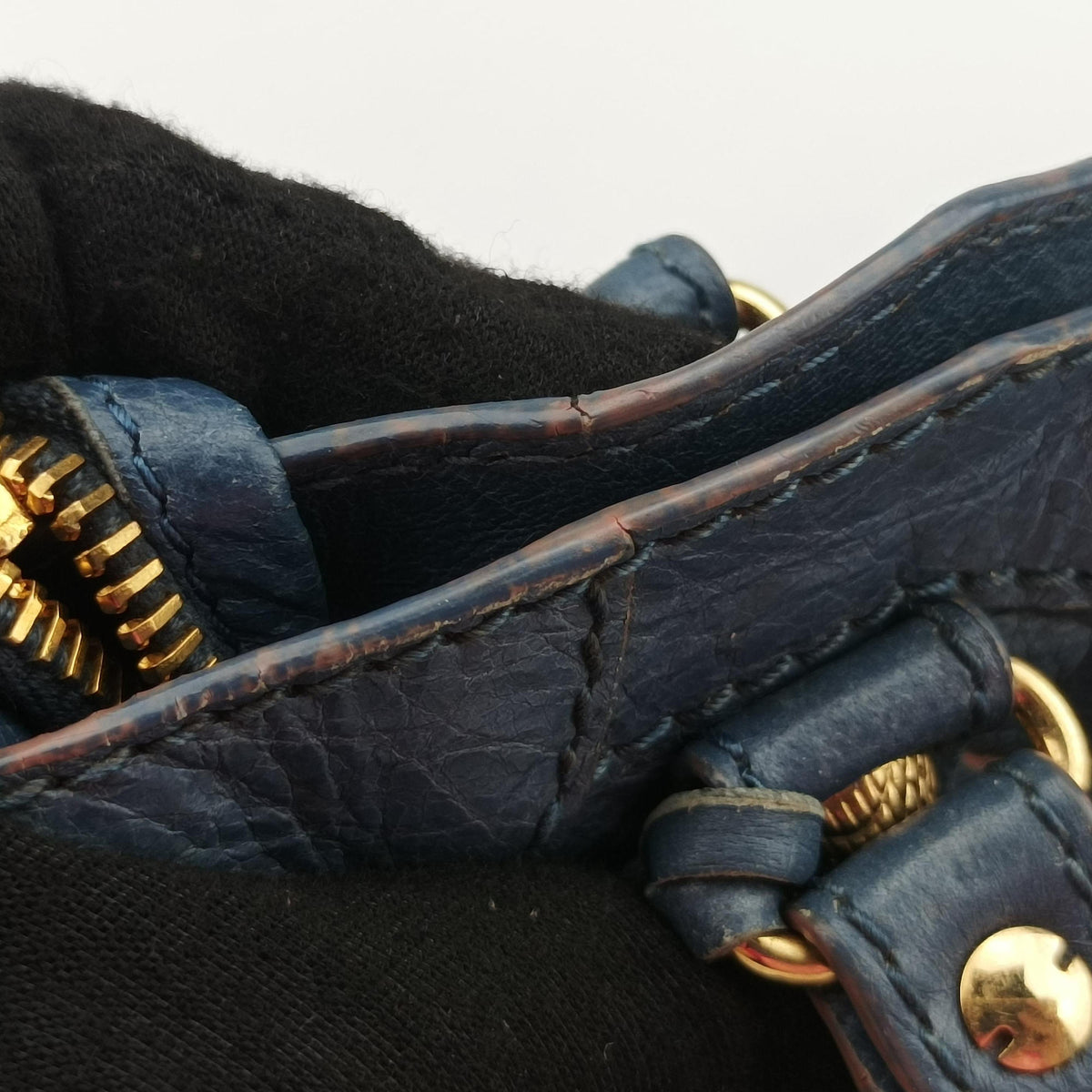 Vintage Balenciaga Giant City Blue lambskin  shoulderbag | stylenewstar