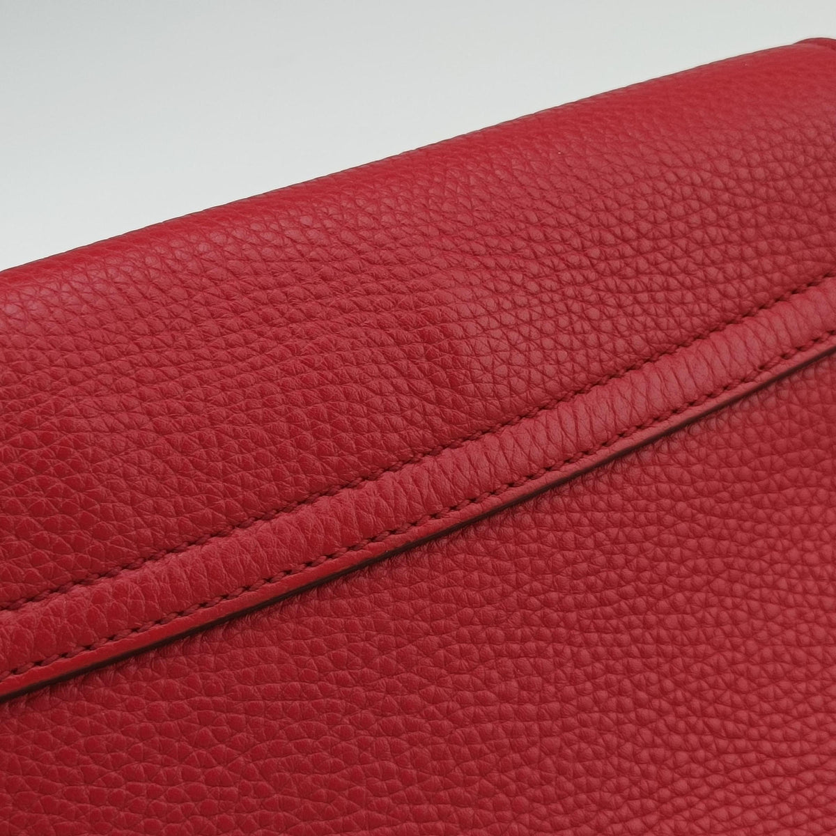 Pre-owned Gucci SOHO Red Leather 336752 shoulderbag | stylenewstar