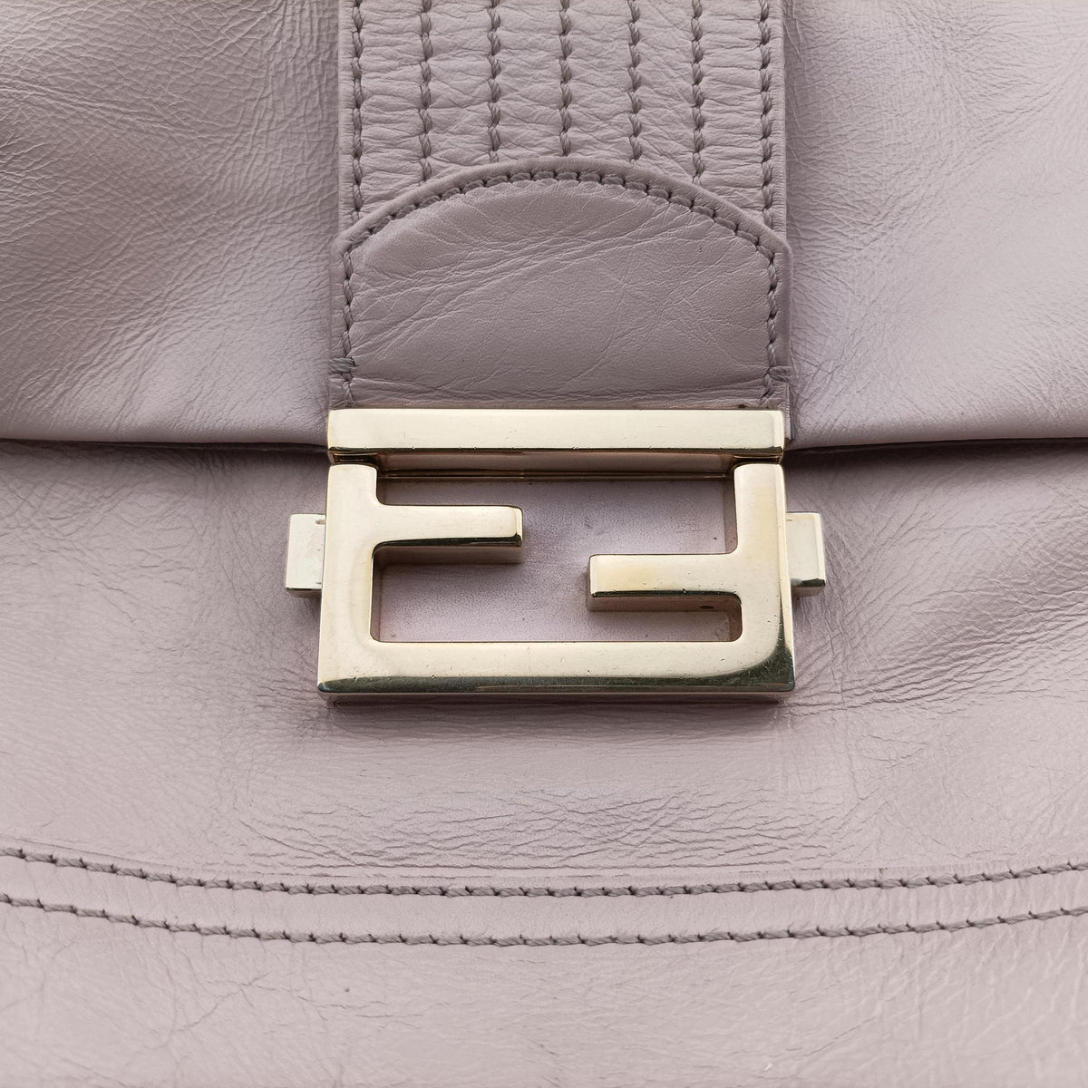Pre-owned Fendi Baguette Chain Flap Pink Leather 8BT139 shoulderbag | stylenewstar