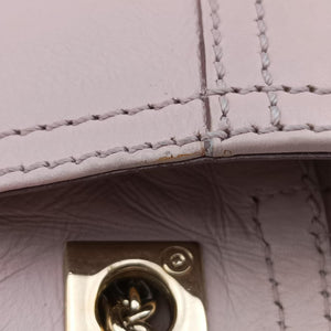 Pre-owned Fendi Baguette Chain Flap Pink Leather 8BT139 shoulderbag | stylenewstar
