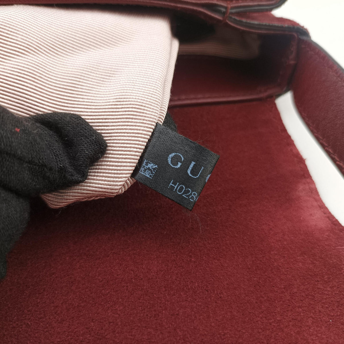 Pre-owned Gucci Arli Burgundy Suede×leather 550126 shoulderbag | stylenewstar